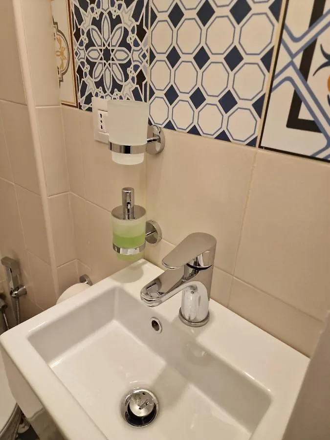 Case Di Paola Via Melo Appartamenti Bari