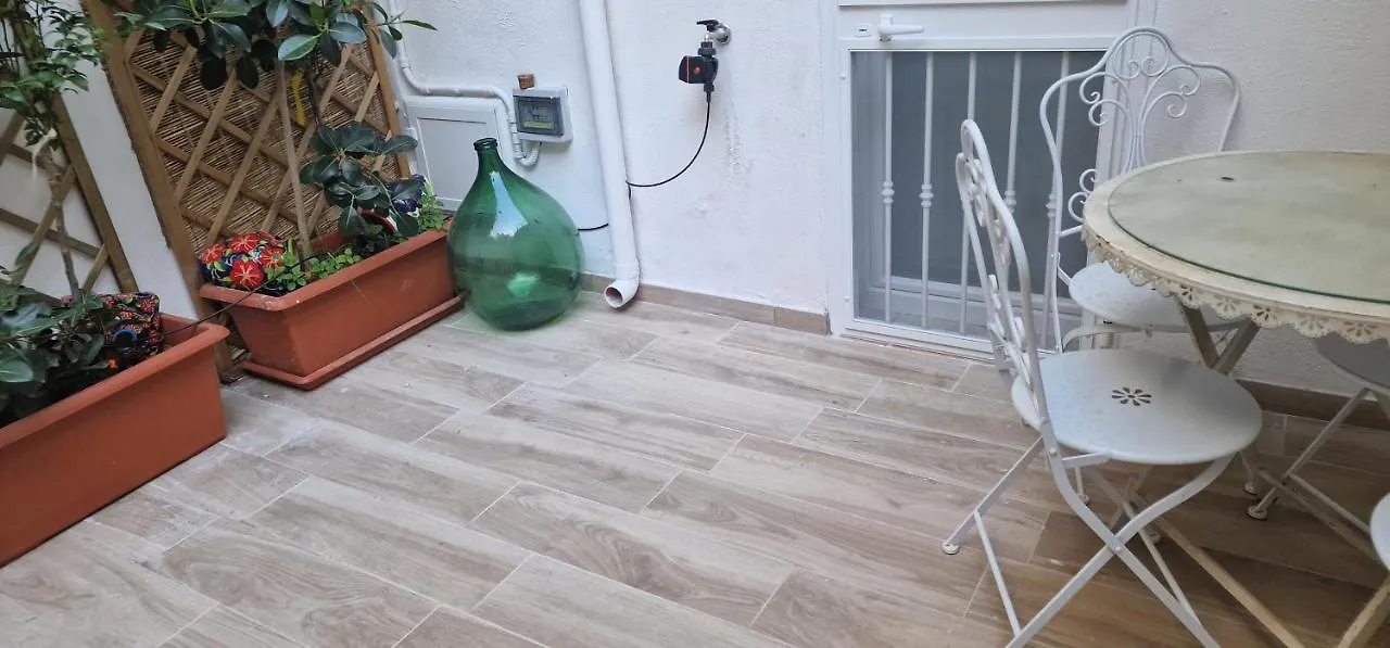 Case Di Paola Via Melo Appartamenti Bari